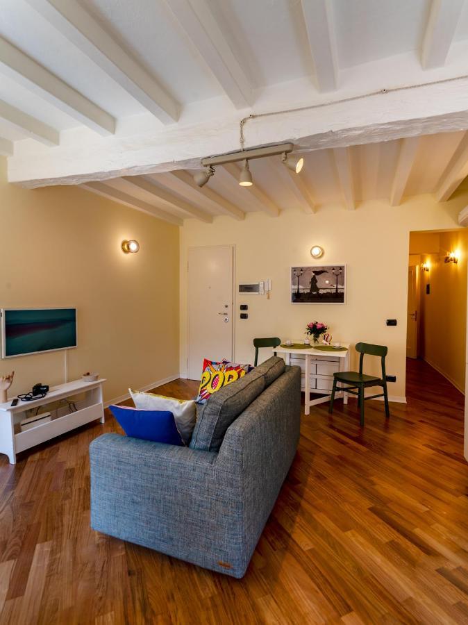 Apartmán Buro Nel Borgo Parma Exteriér fotografie